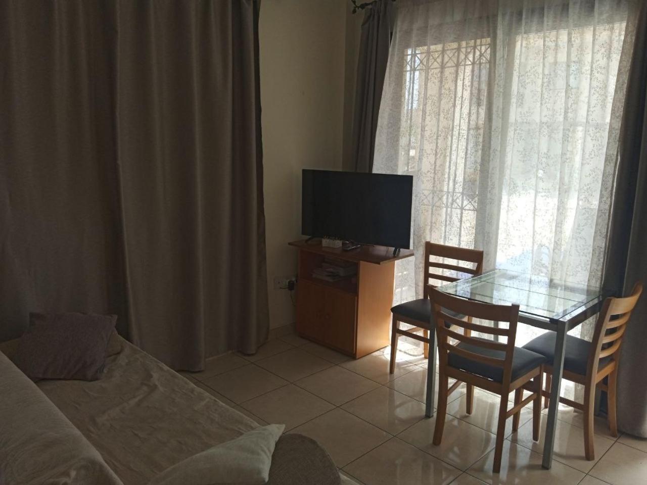 Faros Beach Пафос Экстерьер фото