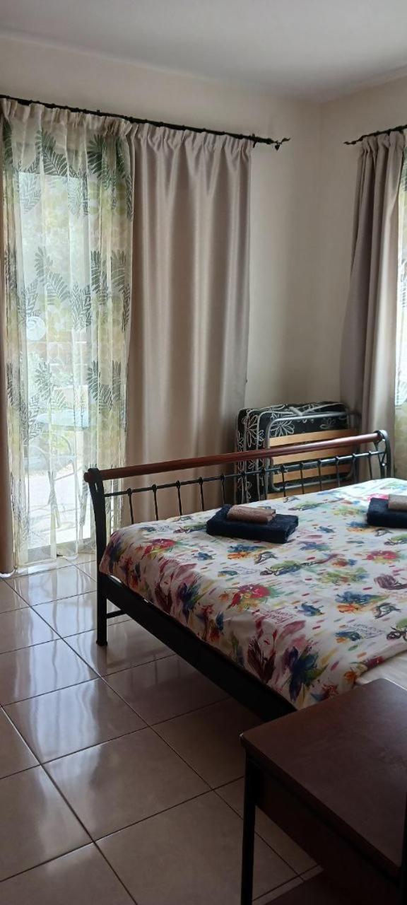 Faros Beach Пафос Экстерьер фото
